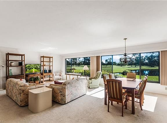 4th image of 813 Wildwood Ln #813