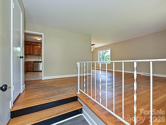 2nd image of 6947 Woodstock Dr