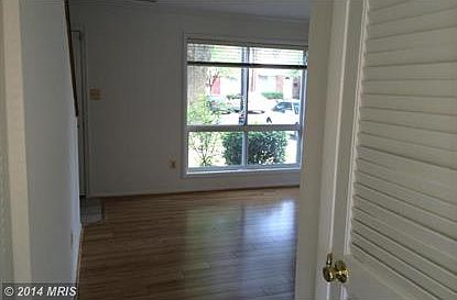 3rd image of 2208 Gingell Pl