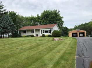 W7750 Wayside Rd, Crivitz, WI 54114