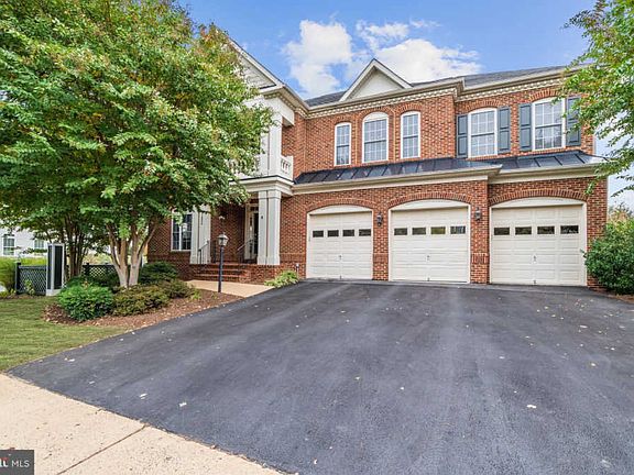 2nd image of 21824 Ainsley Ct