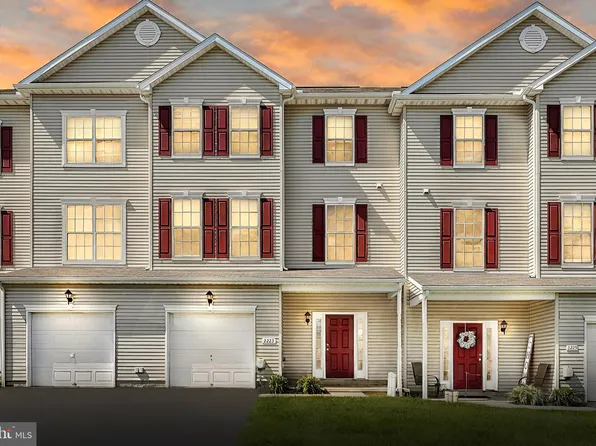 2223 Live Oak Ln #2223, York, PA 17406