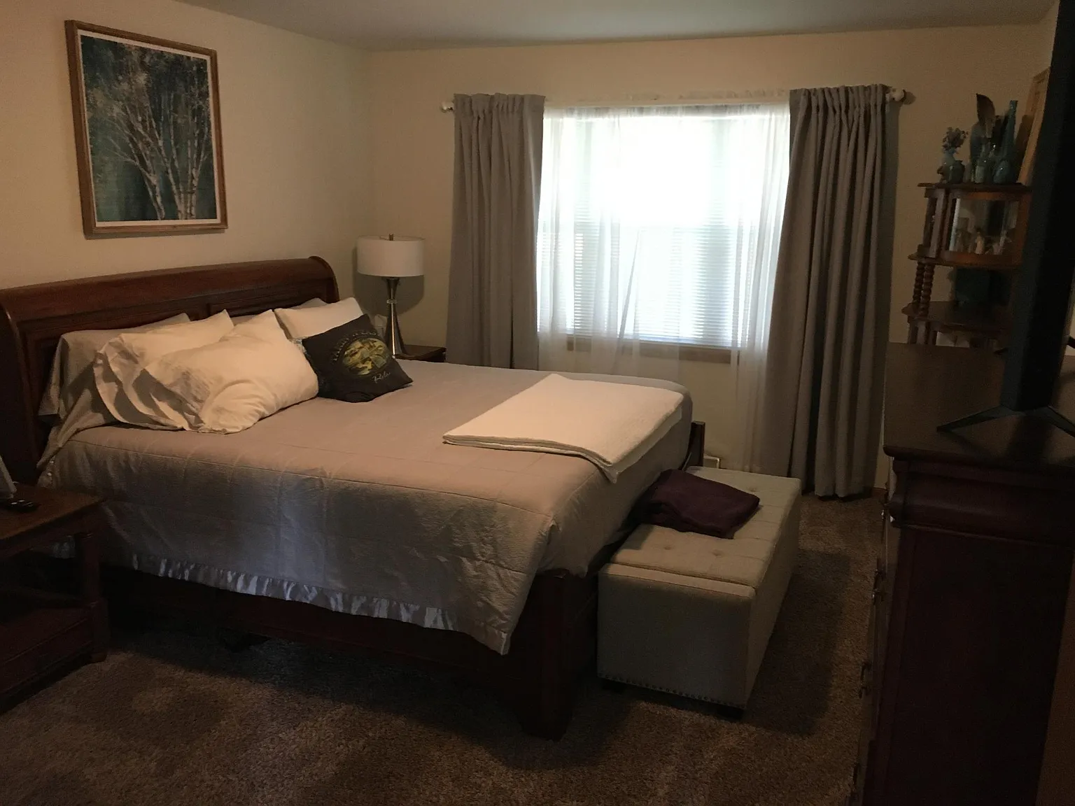 3 bed, 2.5 bath, 1600 sqft, $2,500 — Photo 2