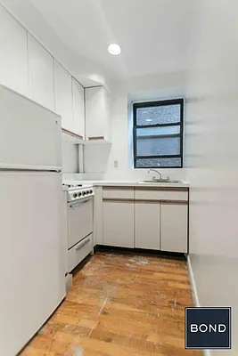 Rented by Bond New York | media 11