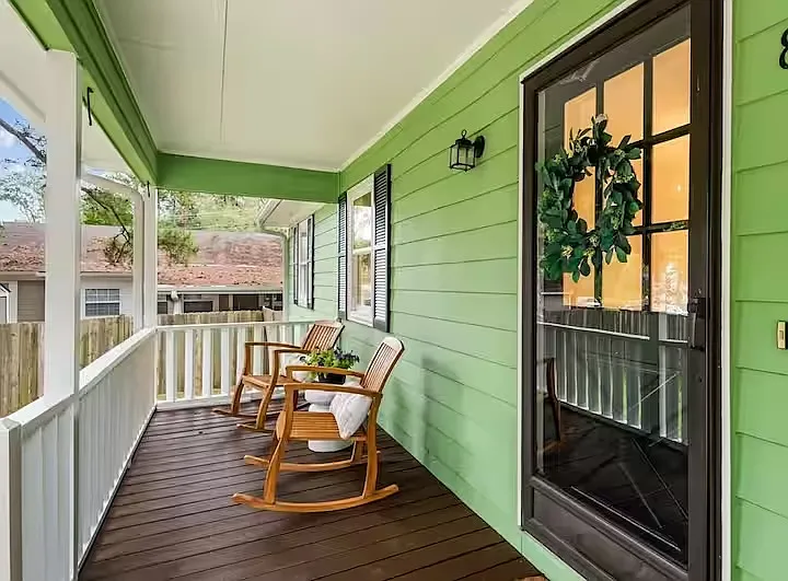 805 Horton Rd — Photo 29
