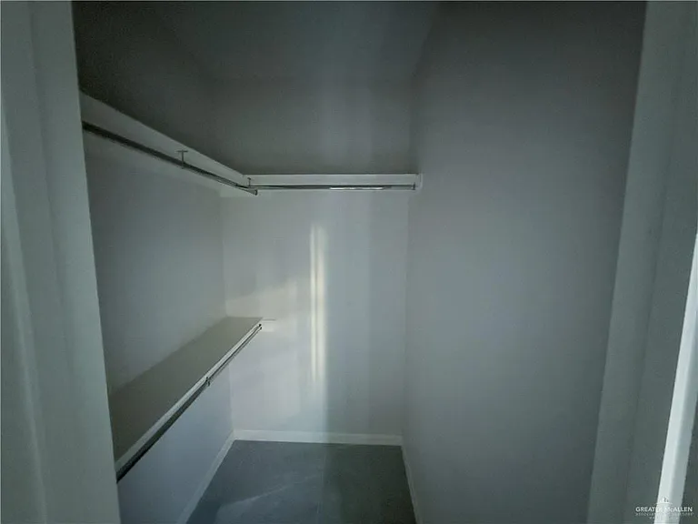 5704 Puffin Ave #4 — Photo 11