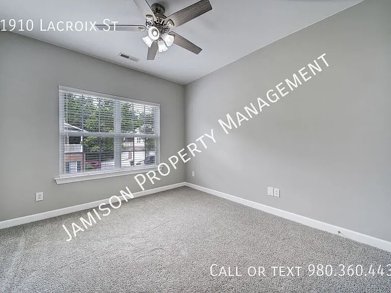 11910 Lacroix St — Photo 23