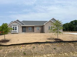 10029 Quarry Ridge Rd, Clarkston, MI 48346