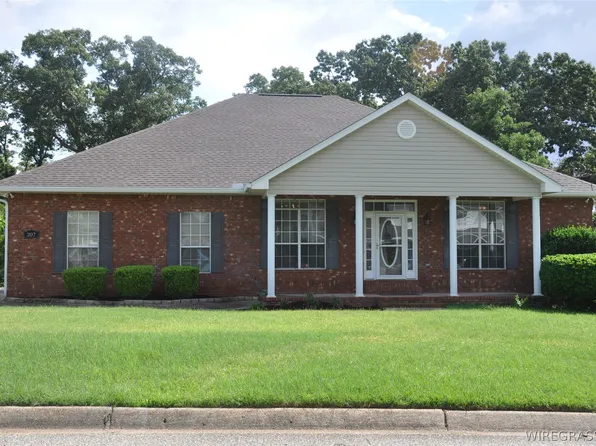 207 Aaron Dr, Enterprise, AL 36330
