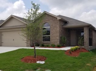 628 Mud Lake Trl, Fort Worth, TX 76120