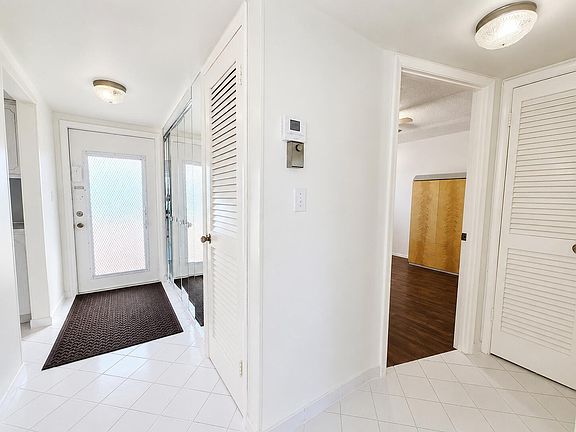5th image of 3051 Sunrise Lakes Drive E #203