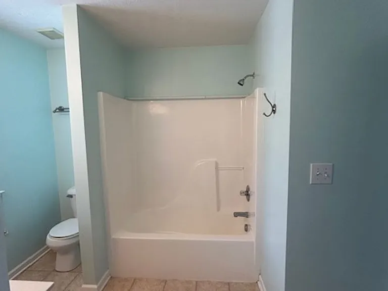 2709 Michelle Park — Photo 18