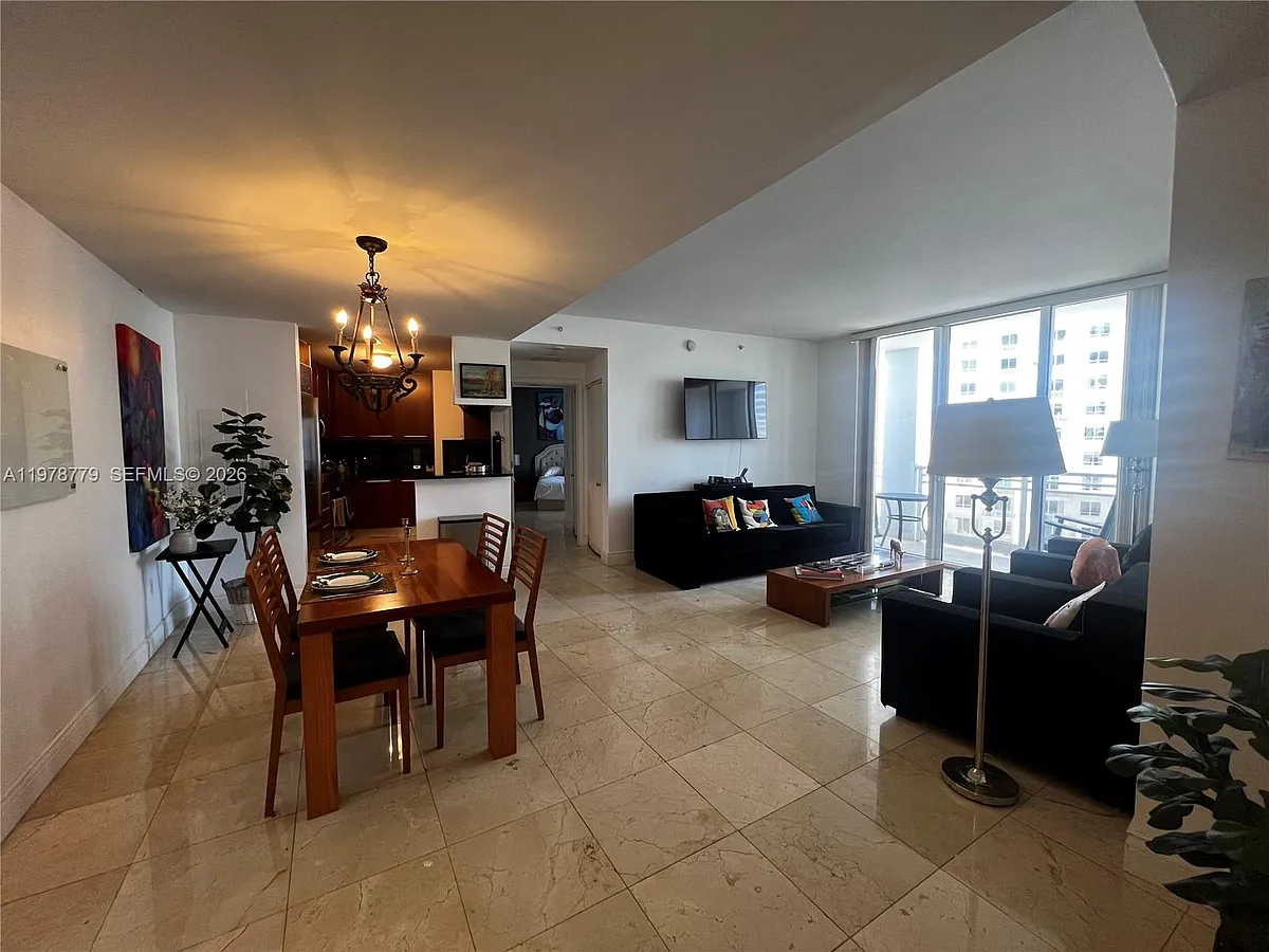 Building Photo - 901 Brickell Key Blvd #1001
