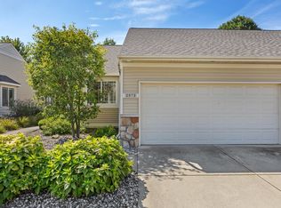 2972 Edgestone Dr #19, Hudsonville, MI 49426
