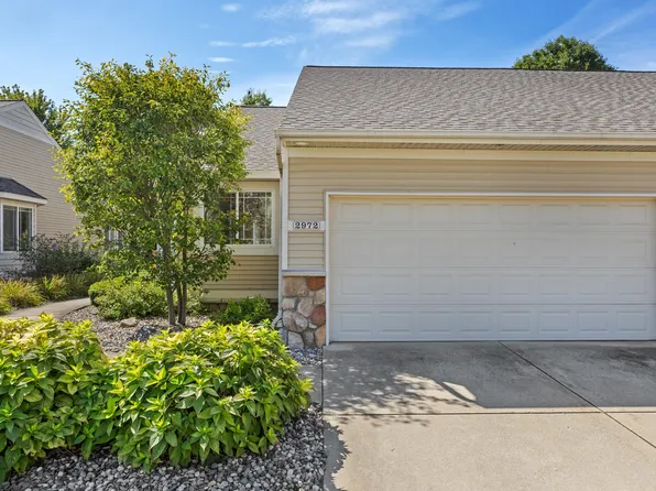 2972 Edgestone Dr #19, Hudsonville, MI 49426