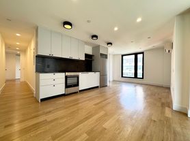 260 Gold St