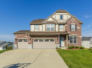1635 Kennabrooke Ct, Saint Louis, MO 63146
