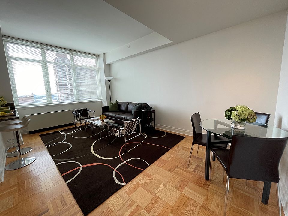 1st image of 1510 Lexington Ave #Penthouse D