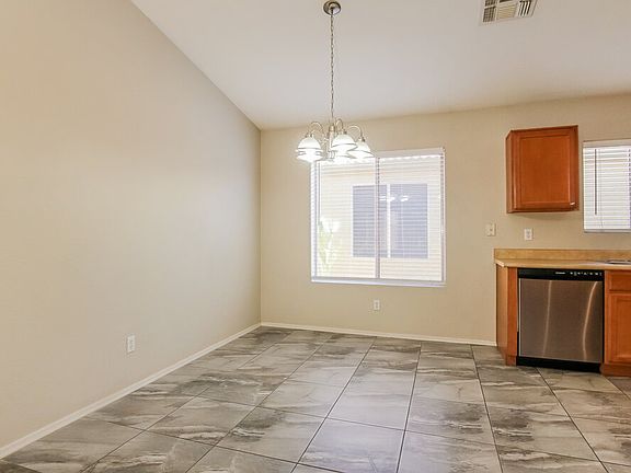 5th image of 11338 W Crestbrook Dr