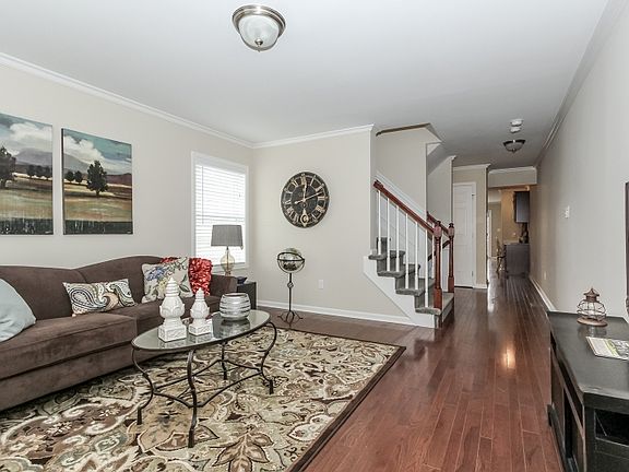 3rd image of 9 Lafayette Ave #A