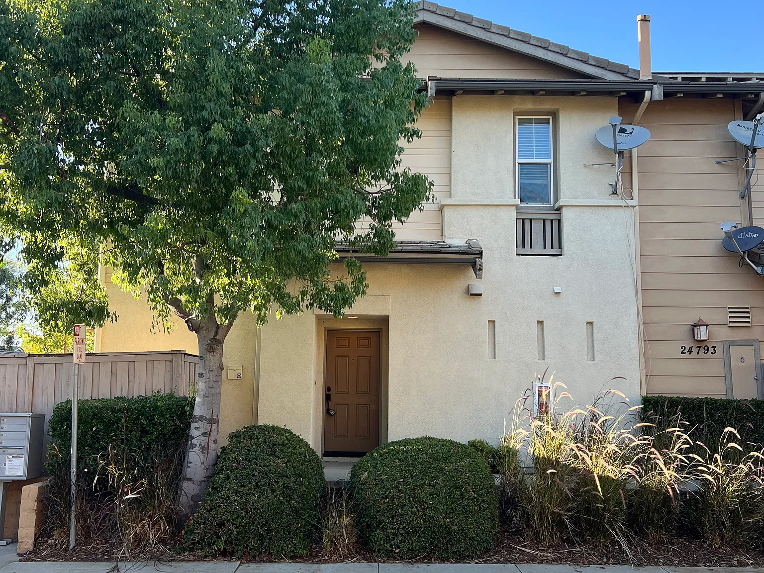 3 bed, 2.5 bath, 1548 sqft, $2,900 — Photo 4