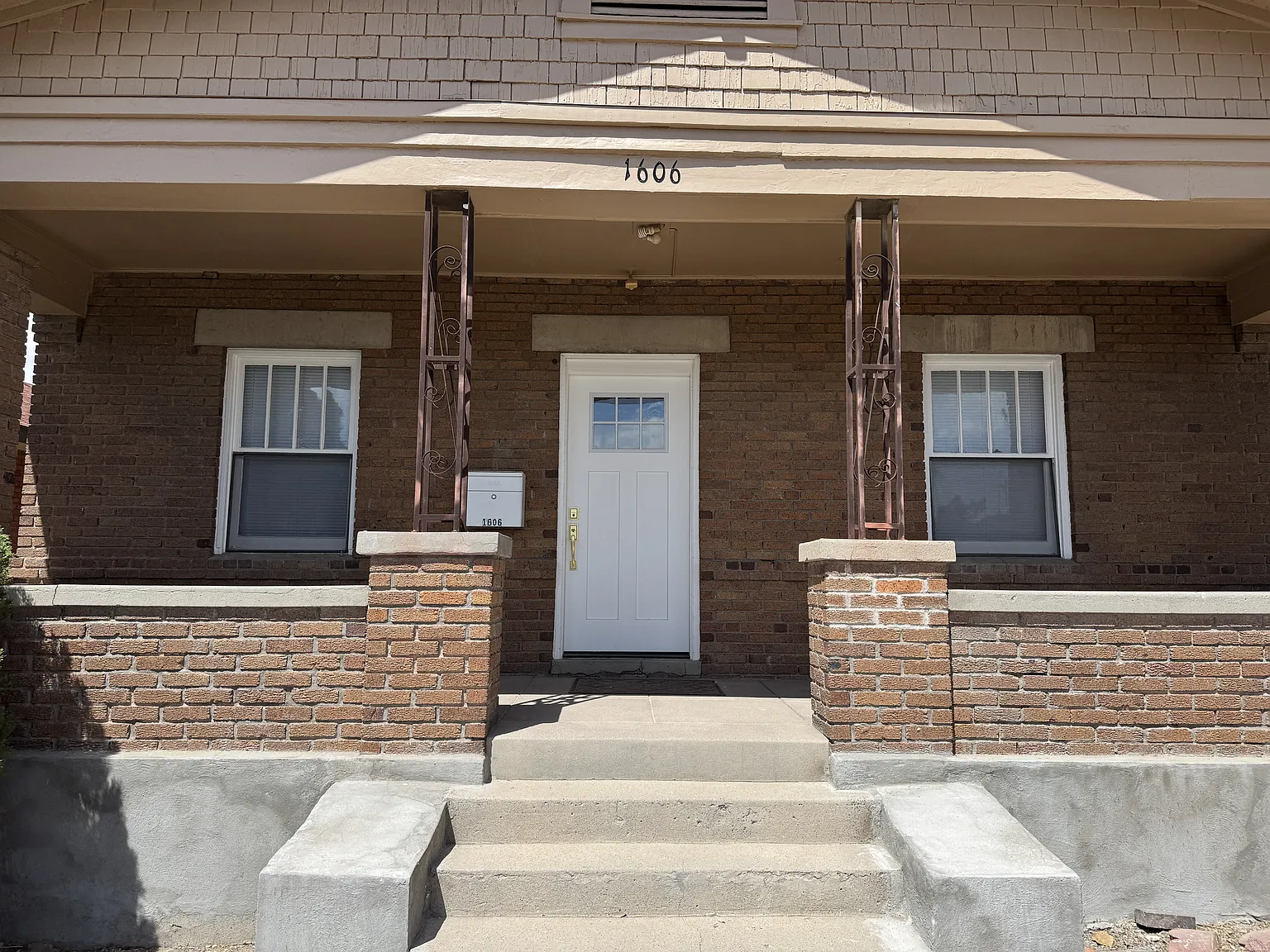 1606 Hawthorne Street - 3 — Photo 3