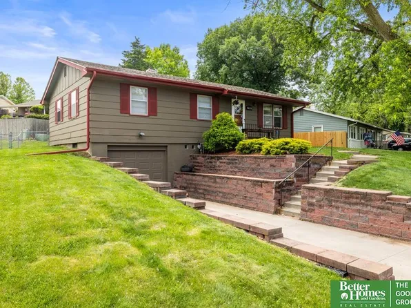 9619 Emmet St, Omaha, NE 68134