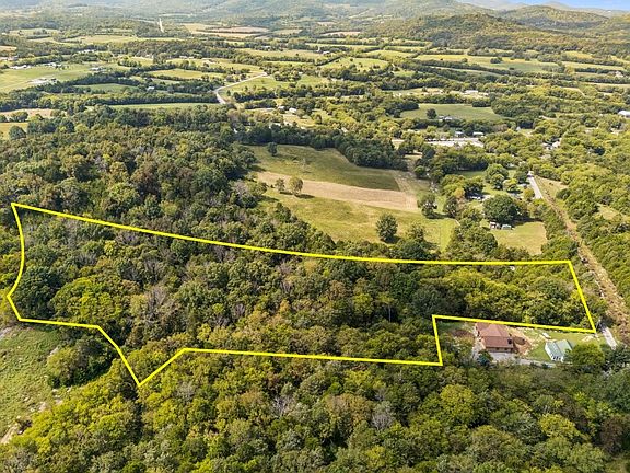 3rd image of 236 Bradyville Hill Rd