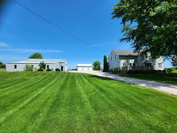 10634 English Lake ROAD, Manitowoc, WI 54220