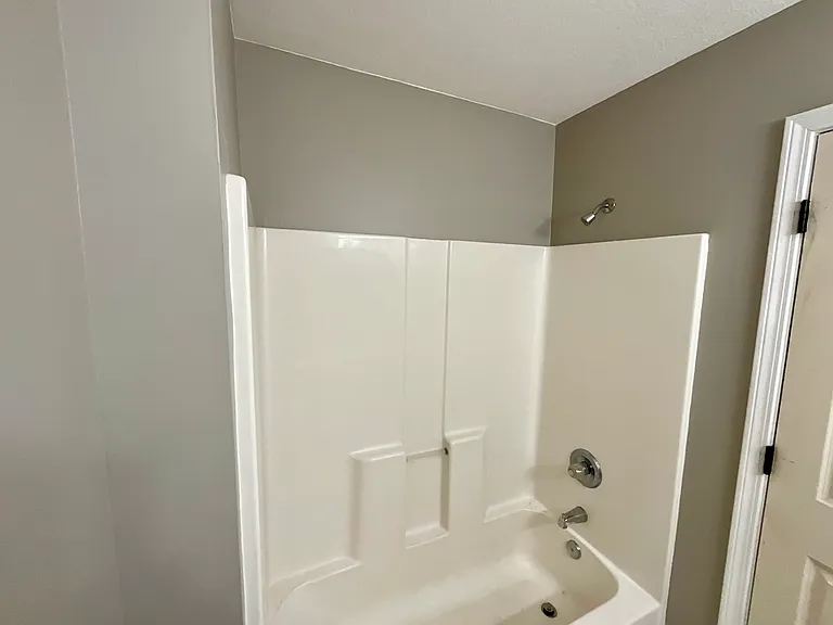 606 Chadwood Dr — Photo 28
