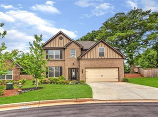 5724 Shore Isle Ct, Flowery Branch, GA 30542