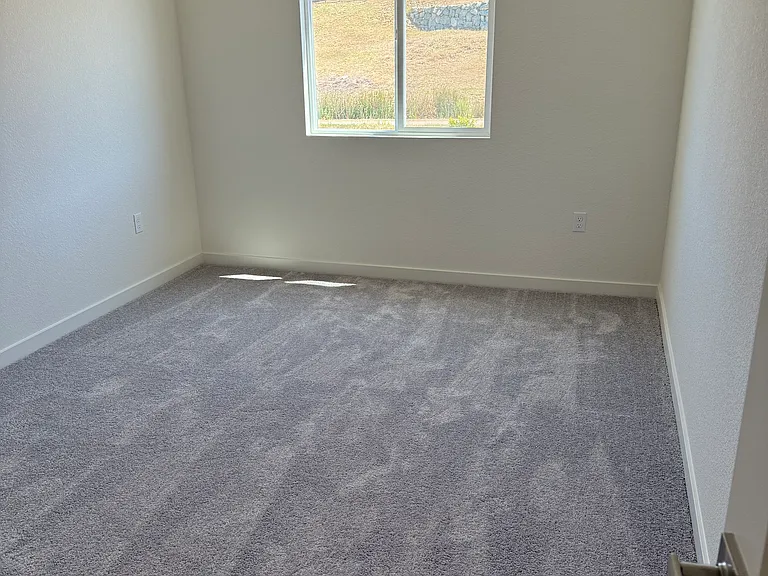 Upstairs Bedroom#2