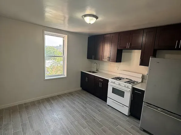 86-14 Dumont Ave #1C, Ozone Park, NY 11417