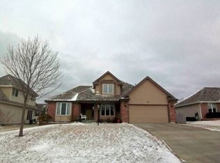 3743 SW Lincolnshire Rd, Topeka, KS 66610