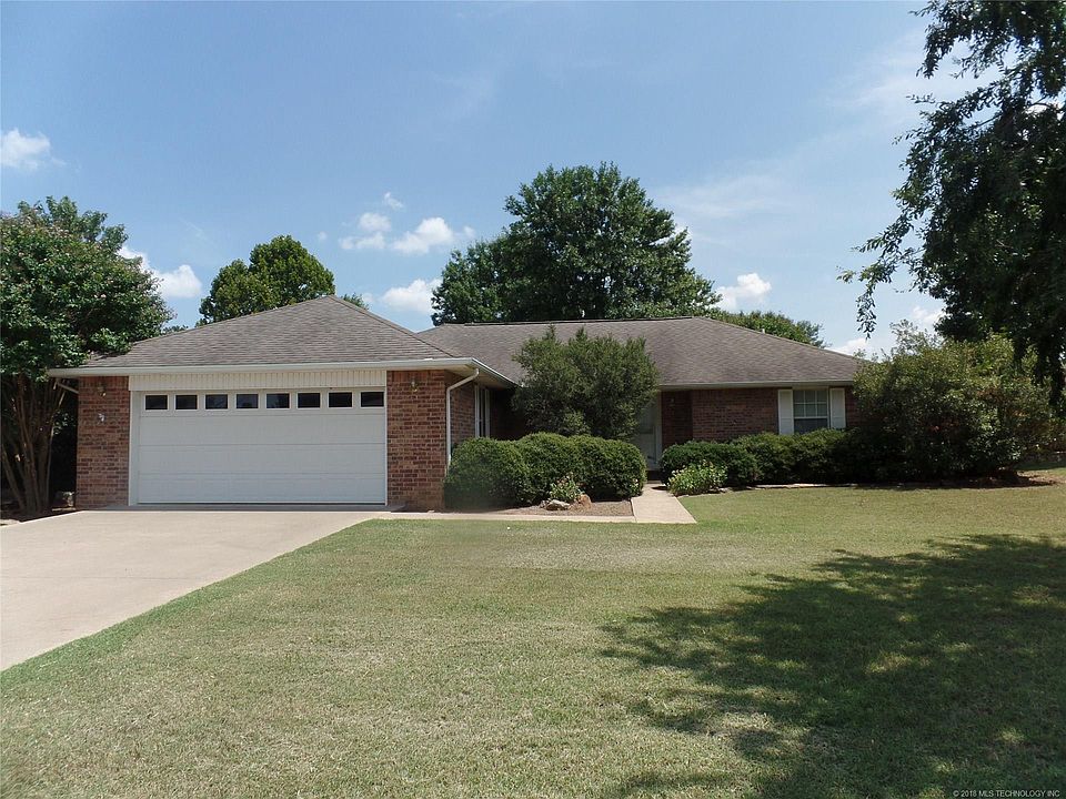 1st image of 2202 Green Meadows Cir