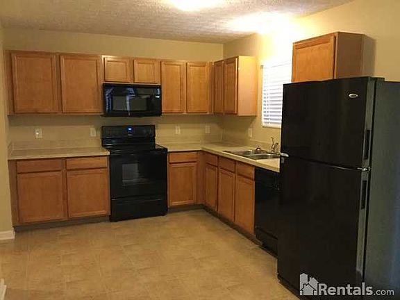 5th image of 184 Endora St
