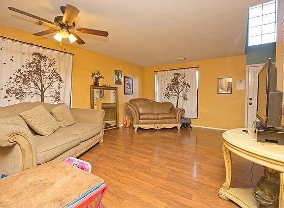 4th image of 15012 Saddlegirth Ln