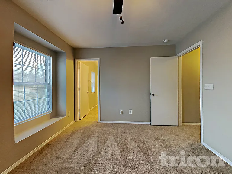 4560 Stone Mountain Dr — Photo 14