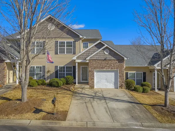 4 Walking Ct, Greenville, SC 29607