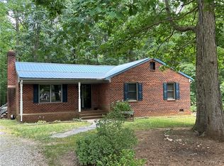 12120 Spring Run Dr, Amelia Court House, VA 23002