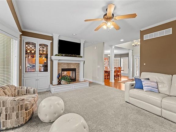 4th image of 15636 S Gallery St