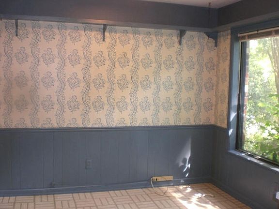 5th image of 104 Woodcrest Dr