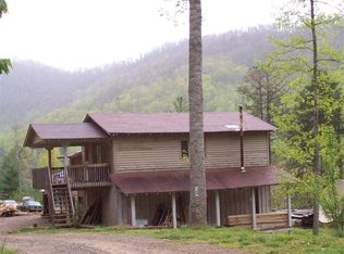 91 Griffin Mountain Ln, Franklin, NC 28734