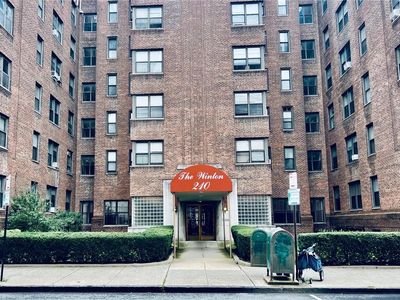 210 Martine Avenue #1C, White Plains, NY, 10601