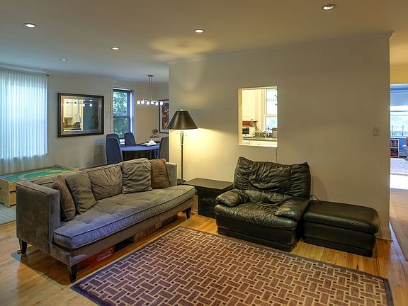 3rd image of 42-30 Douglaston Pkwy APT 4C