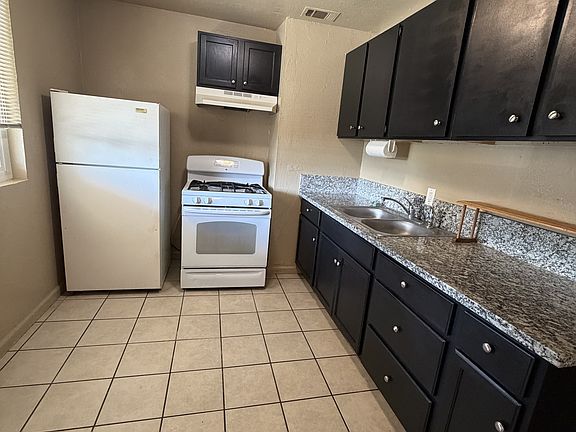 4th image of 5935 Garden Ave APT E