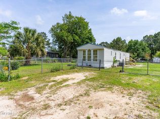 541 Mary Lou Ln SW, Supply, NC 28462