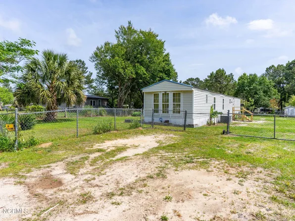 541 Mary Lou Lane SW, Supply, NC 28462