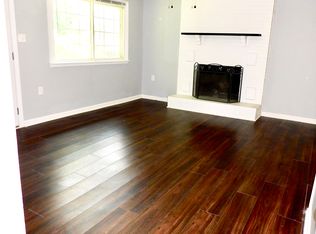 393 McKee Rd, Irvine, KY 40336