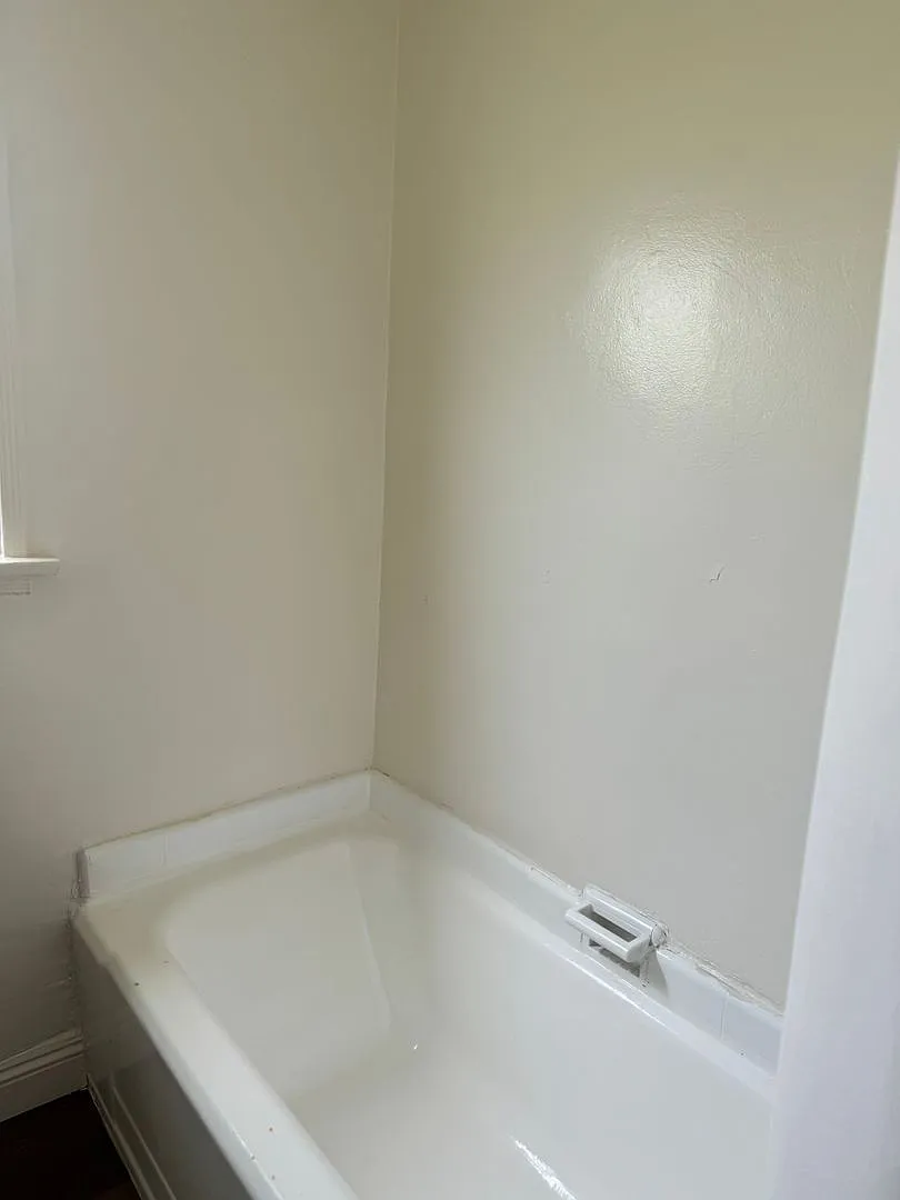 1 bed, 1.0 bath, 650 sqft, $1,795 — Photo 3